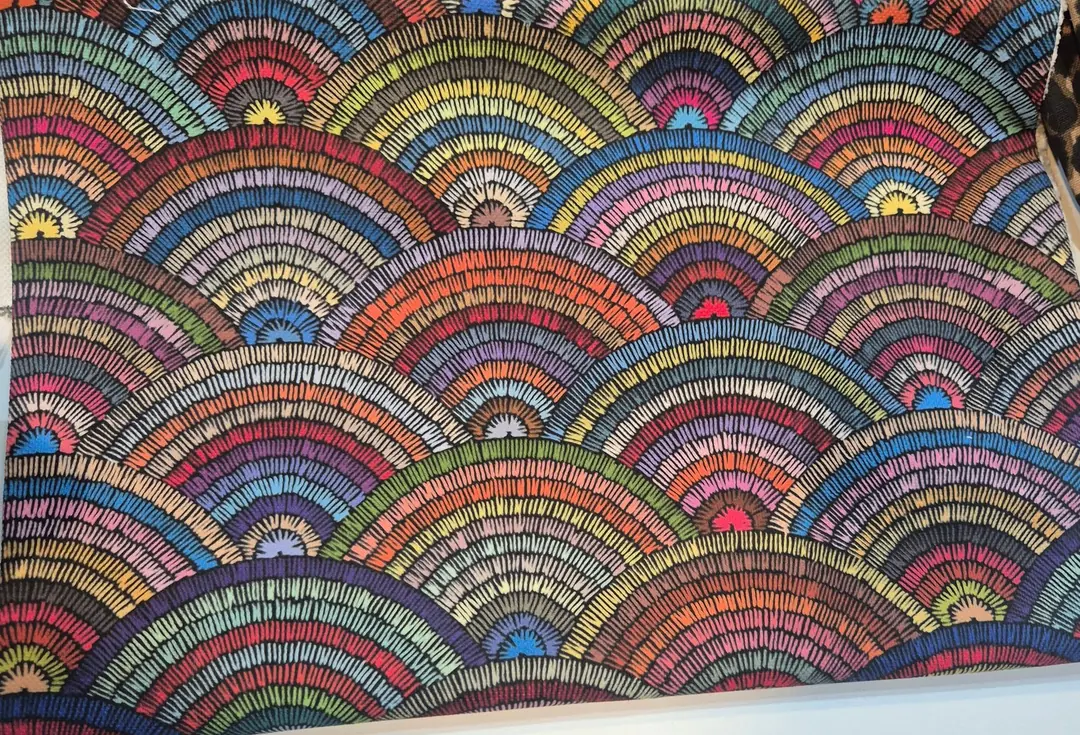 Gökkuşağı Dalgaları Desenli Dijital Baskı Omuz Çantası 50x45