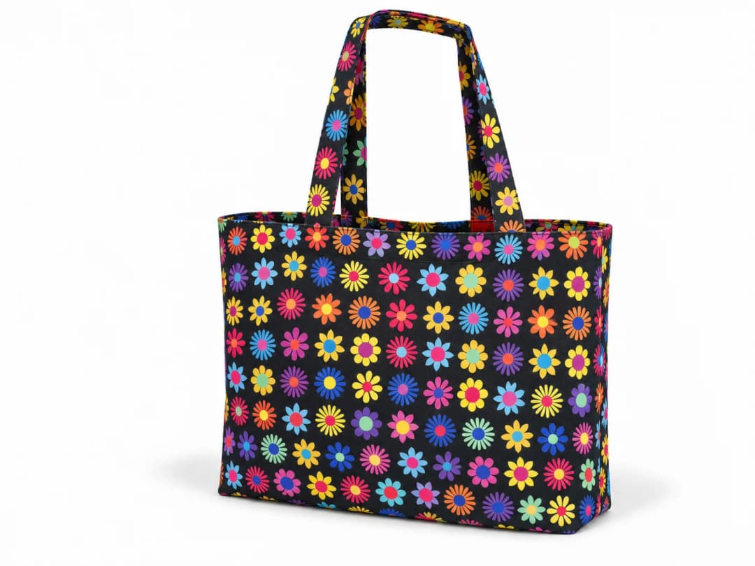 Siyah Zeminli Papatyalar Desenli Dijital Baskı Omuz Çantası 50x45